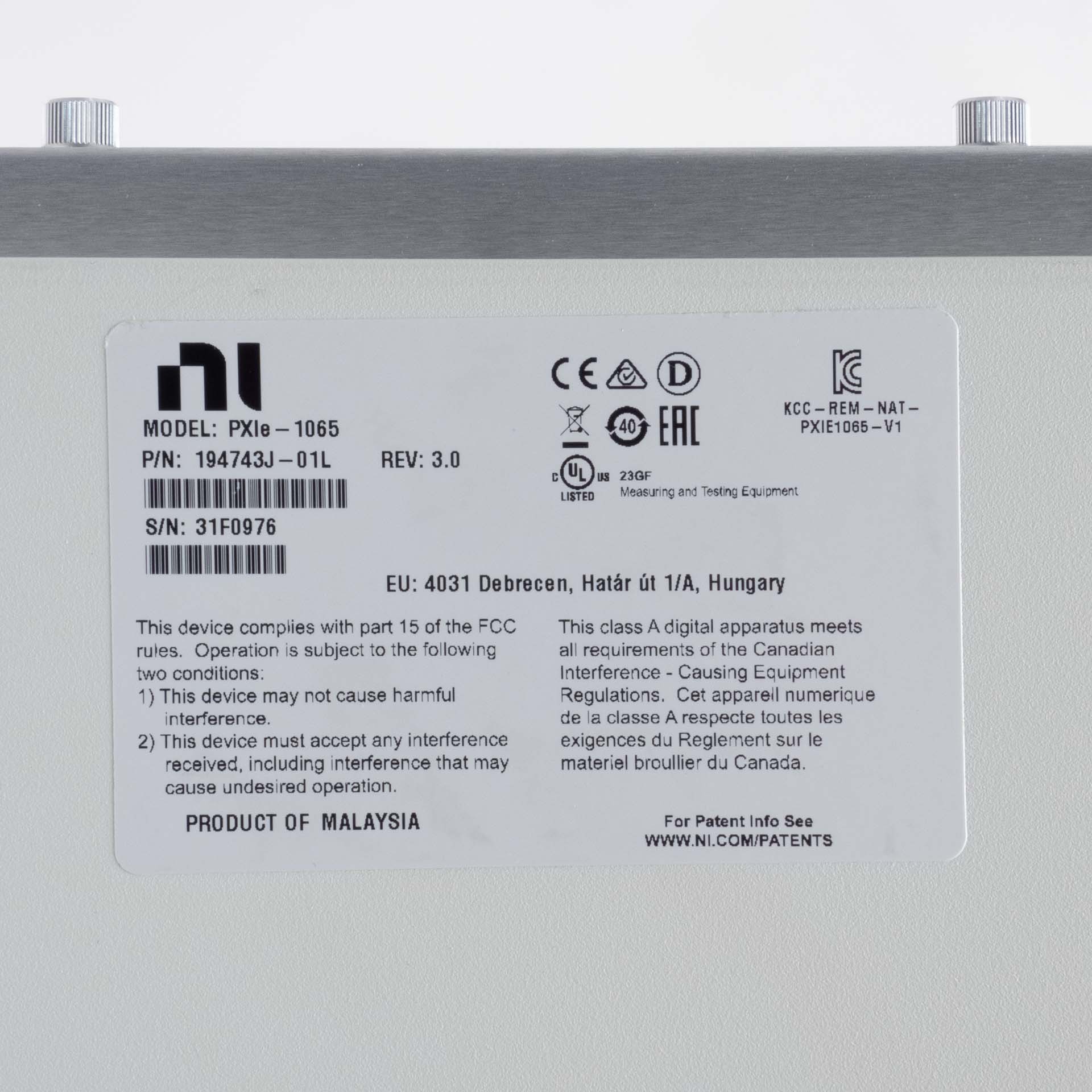 National Instruments PXIe-1065 Rev. 3.0 (P/N 779730-01) 18-Slot PXI Express Chassis Copy