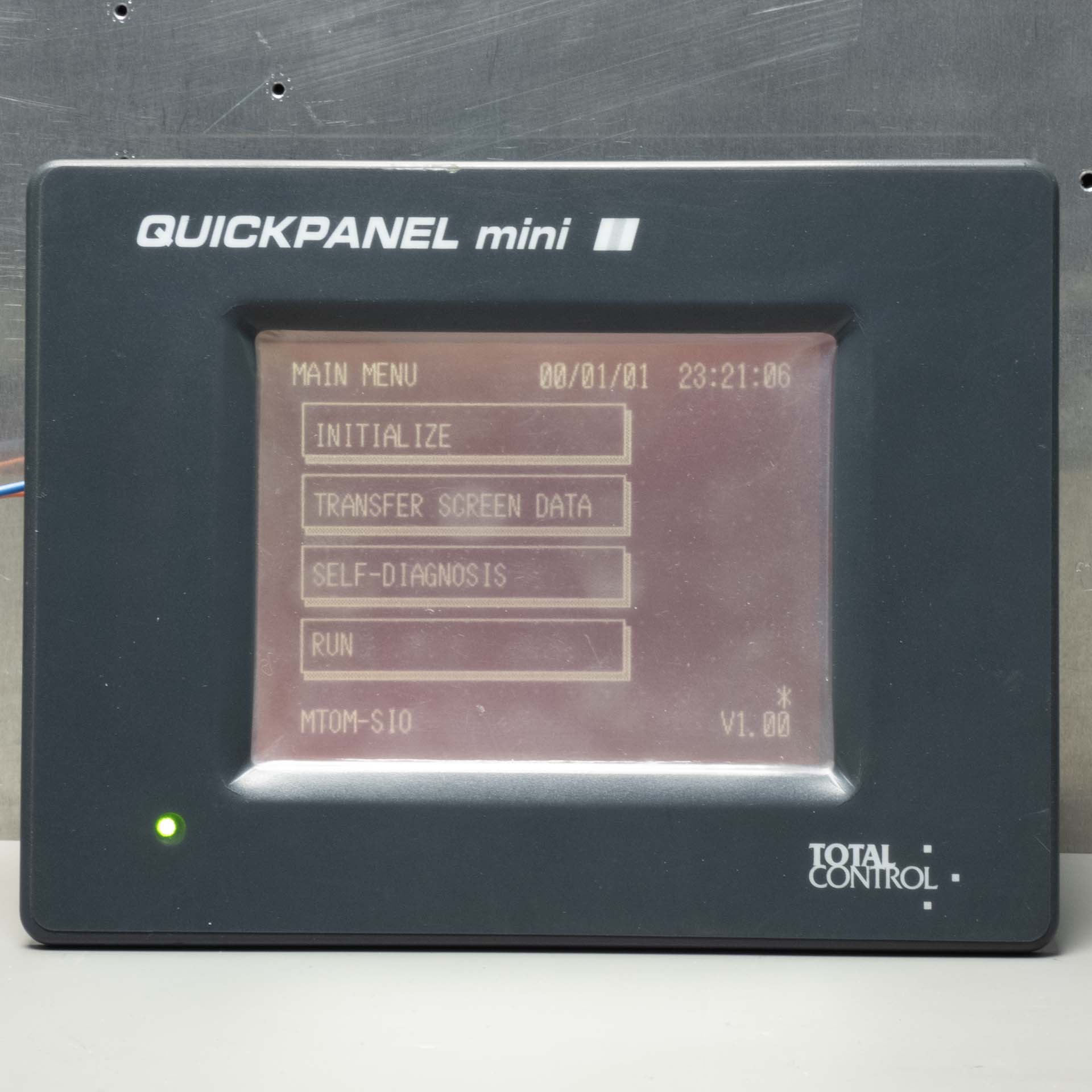 Total Control Quickpanel Mini QPM2D100L2P-B 0880042-01 HMI