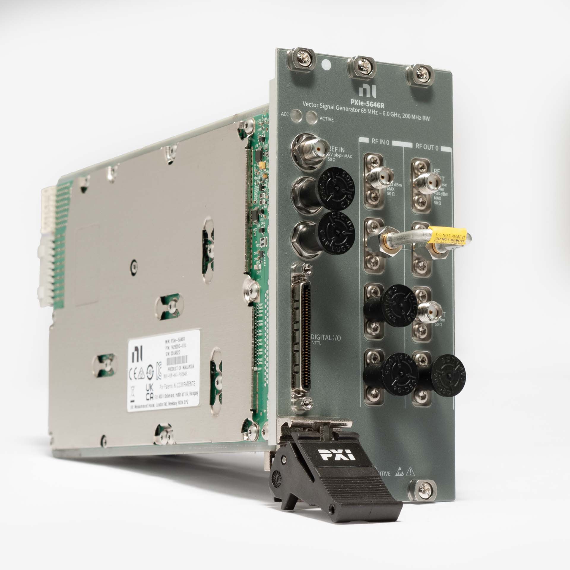 National Instruments NI PXIe-5646R Vector Signal Transceiver (Rev G)